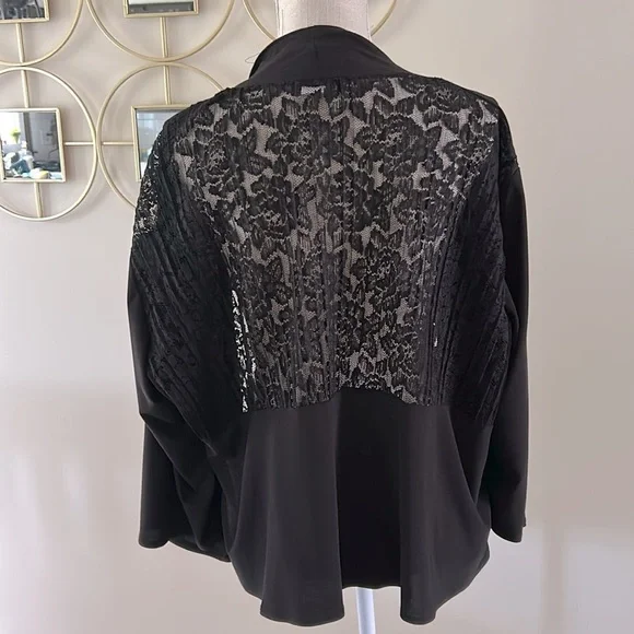🌹Michelle Lynn Black Lace Cardigan, shrug top with lace & ruffle back detail 3X - Picture 1 of 11